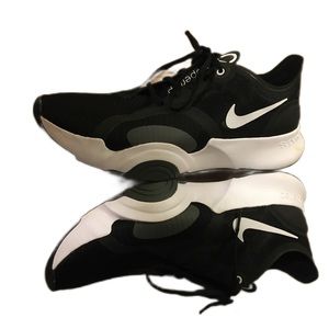 NIKE Superrep Training Shoes Mens 11 Nearly New